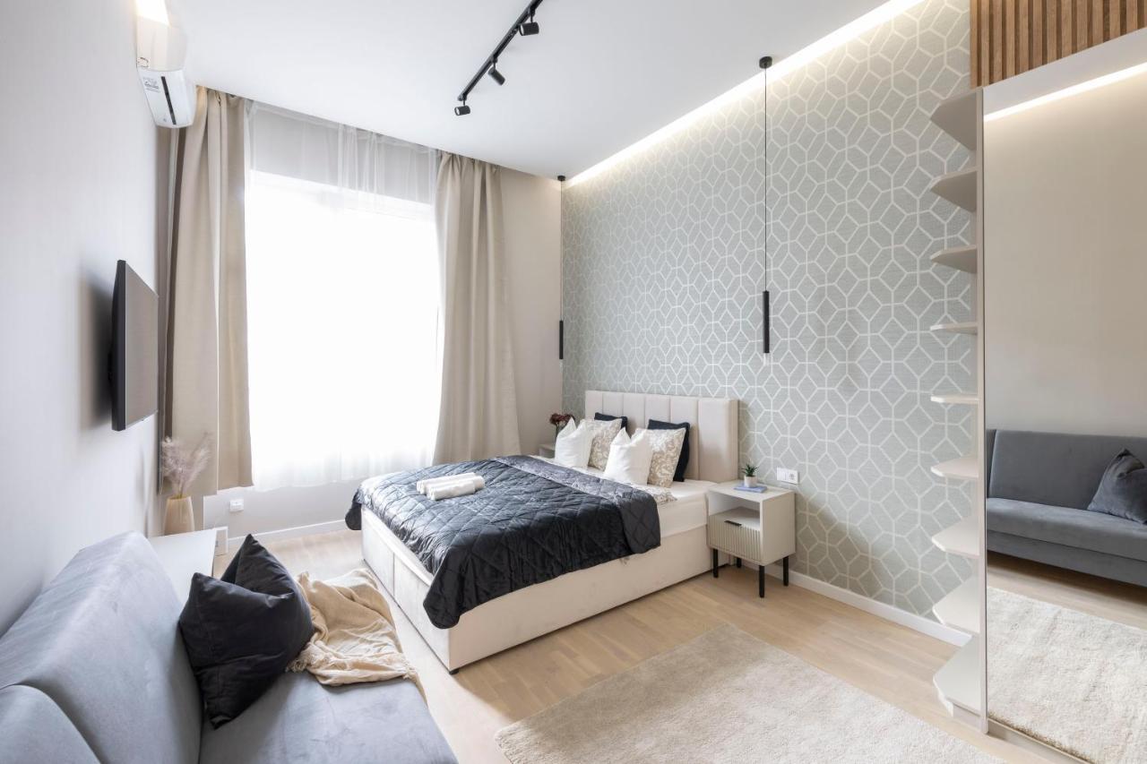 Luxurious & Spacious Central Residence With Balcony Budapest Exteriör bild